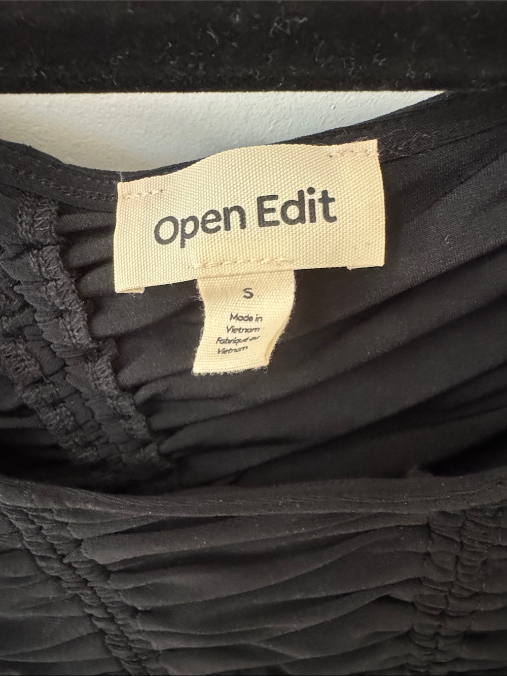 Open Edit Black Ruched Crop Top - Picture 2 of 3